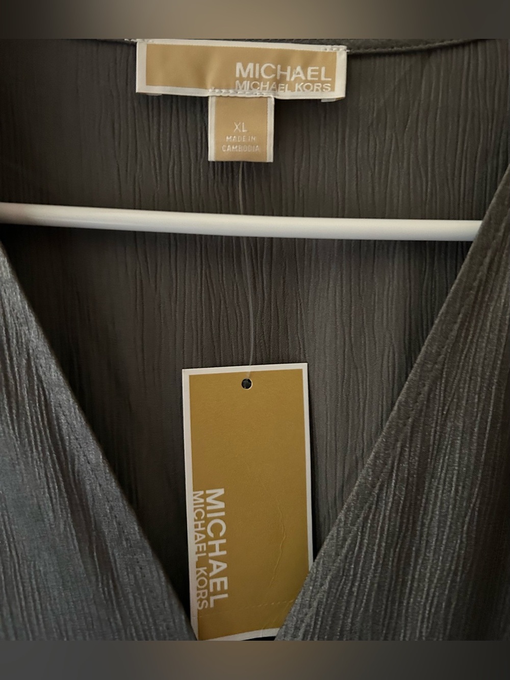🩶 NEW 🩶 Michael Kors Gunmetal Metallic Blouse Size XL 🩶 - Picture 3 of 6